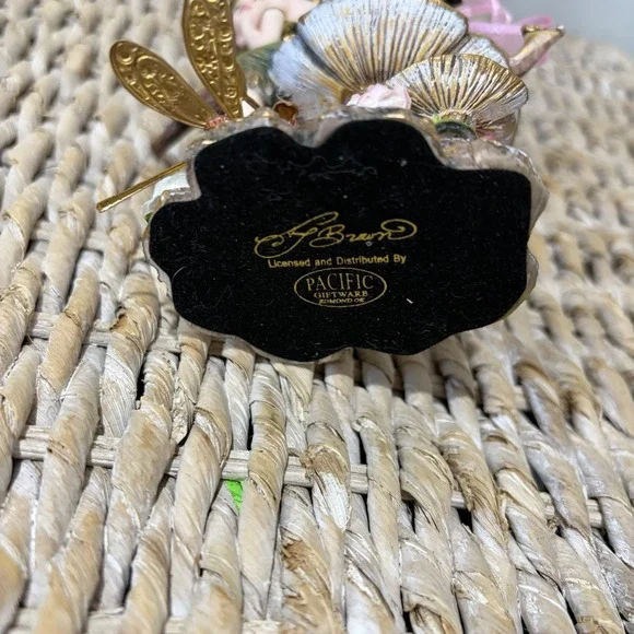 Ebros Amy Brown Thinking Of You Fairy Sitting On Wild Giant Mushroom Statue - Picture 6 of 7